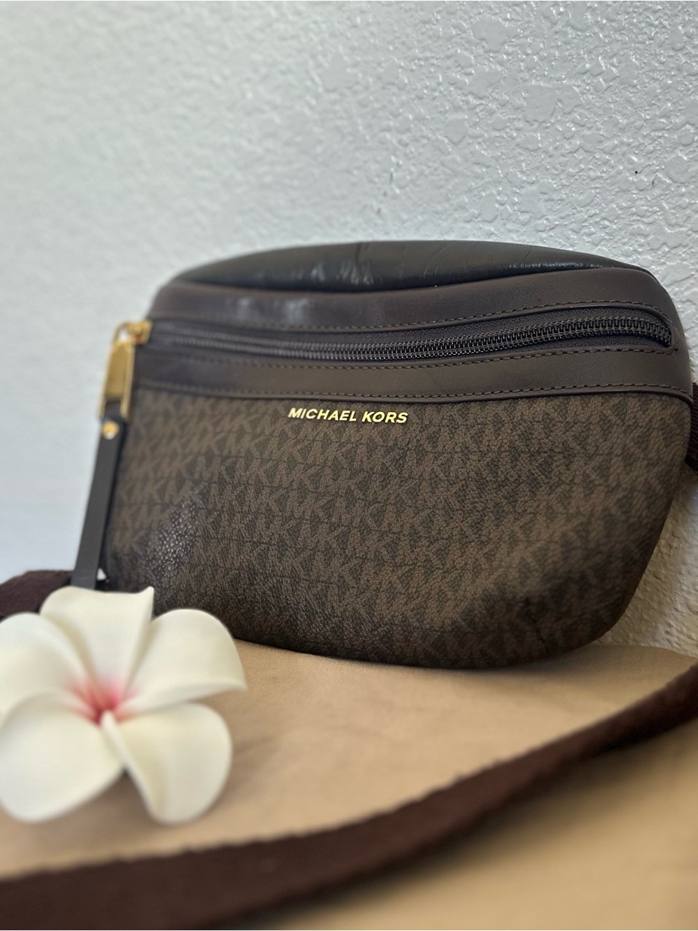 Michael Kors Brown & Black Logo Zip Belt Bag Fanny Pack Adjustable Strap